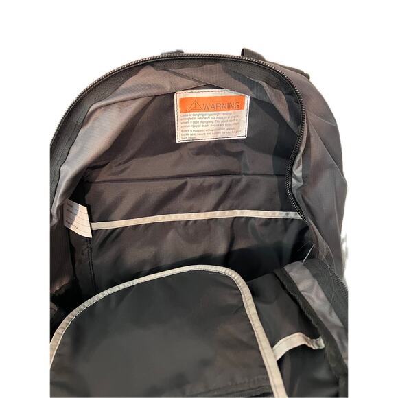 LL Bean Gray Black 31L Backpack - Picture 5 of 5